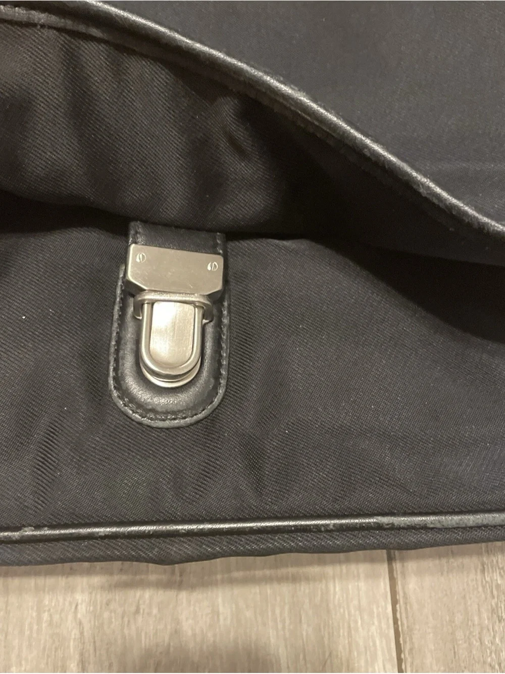 Coach Vintage black 5108 Messanger Portfolio crossbody bag